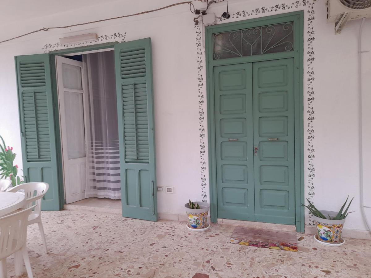 Casa Vacanze Ciccine Capaci Ngoại thất bức ảnh