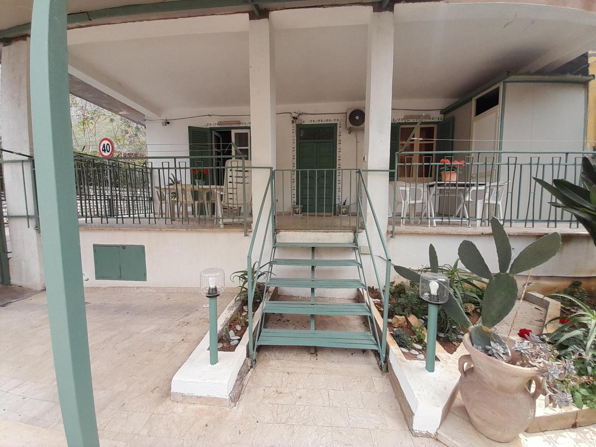 Casa Vacanze Ciccine Capaci Ngoại thất bức ảnh